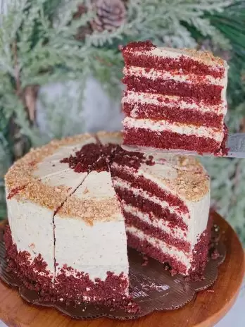 SPECIAL RED VELVET CAKE